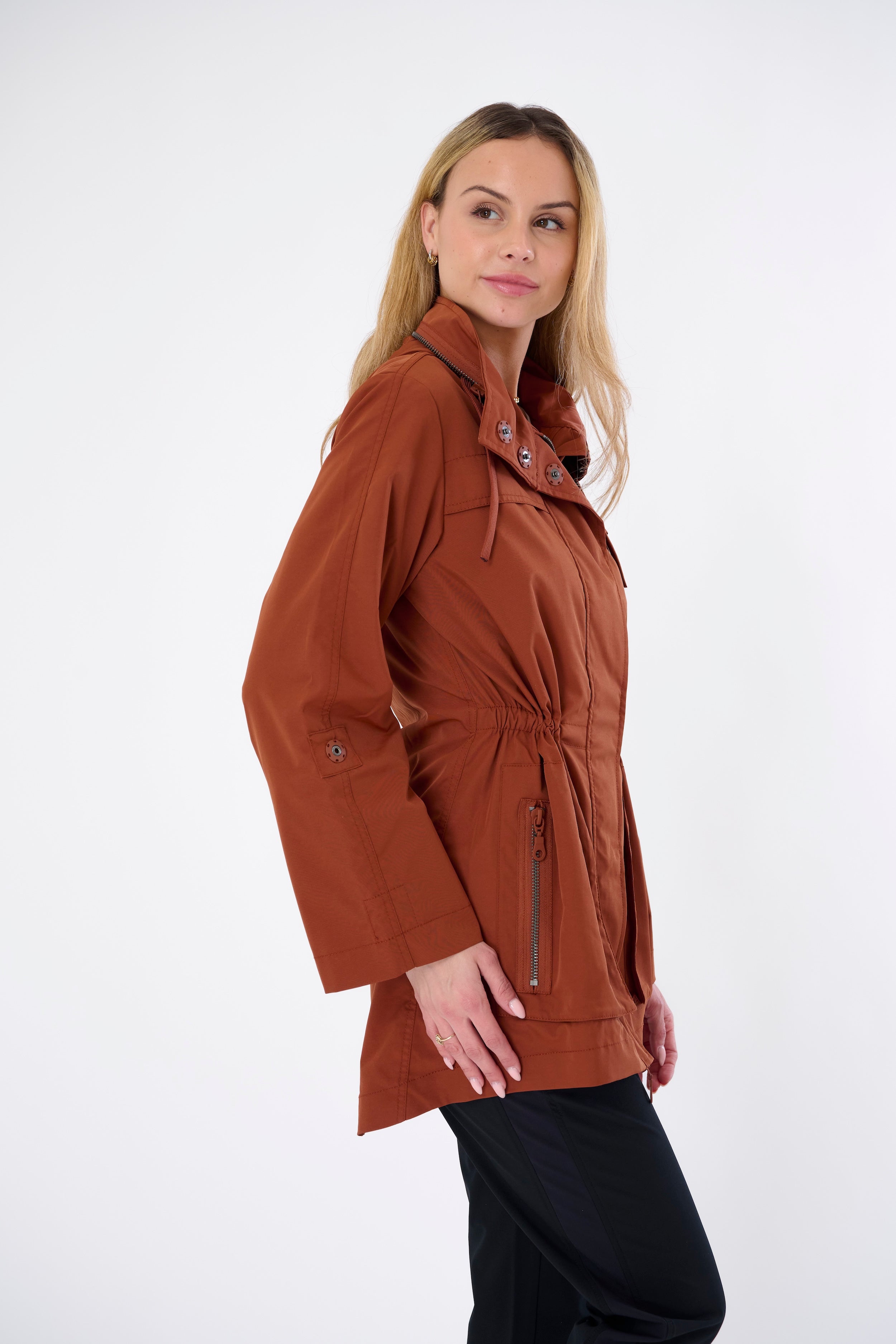 ジャケット・アウター NOT COMMON SENSE 2TONE WASHER ANORAK JKT The Anorak Jacket in Crinkle Nylon - Women's Anorak – MyAnorak