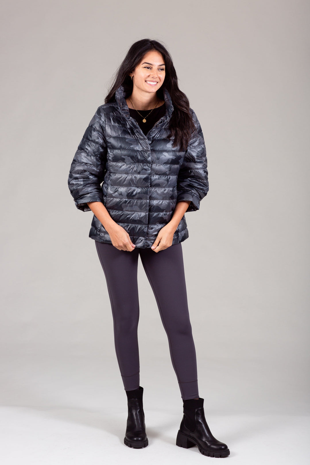 Pattern Crop Sleeve Puffer Jacket