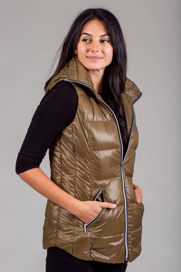 Short Hooded Quilted Vest