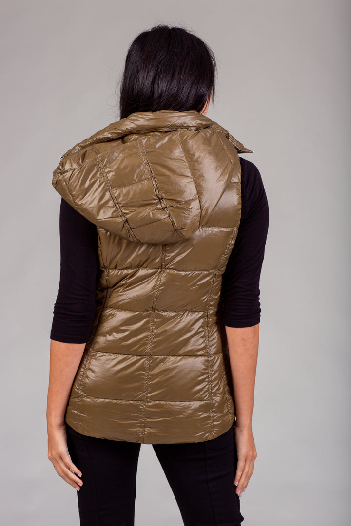 Short Hooded Quilted Vest