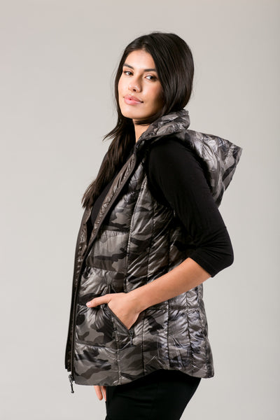 Short Hooded Quilted Vest