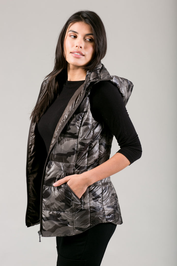 Short Hooded Quilted Vest
