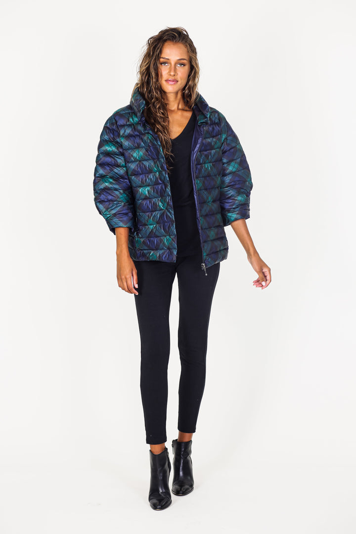 Pattern Crop Sleeve Puffer Jacket