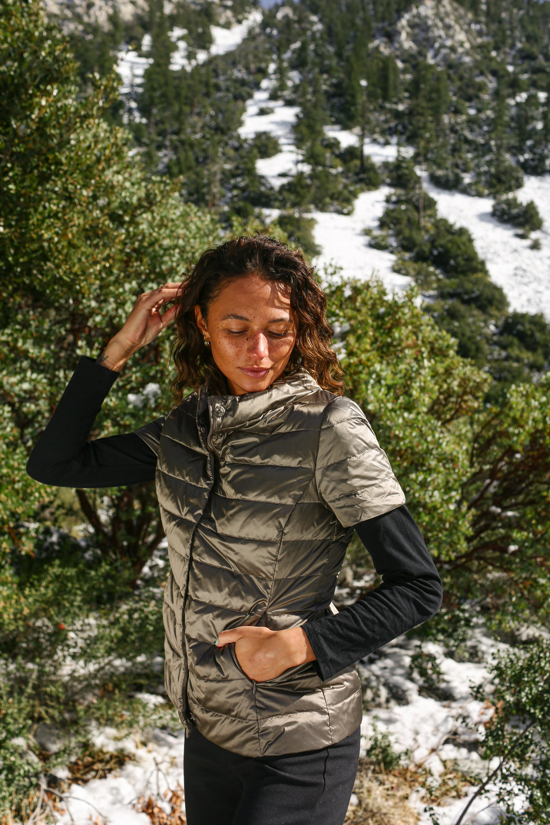 metallic Short Sleeve Puffer Jacket