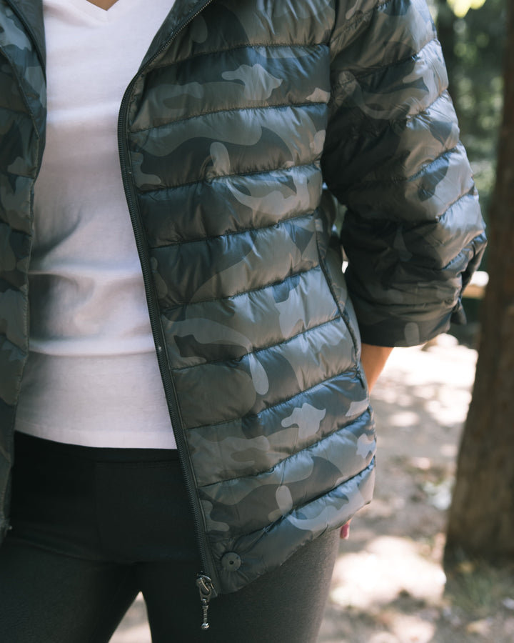 Pattern Crop Sleeve Puffer Jacket