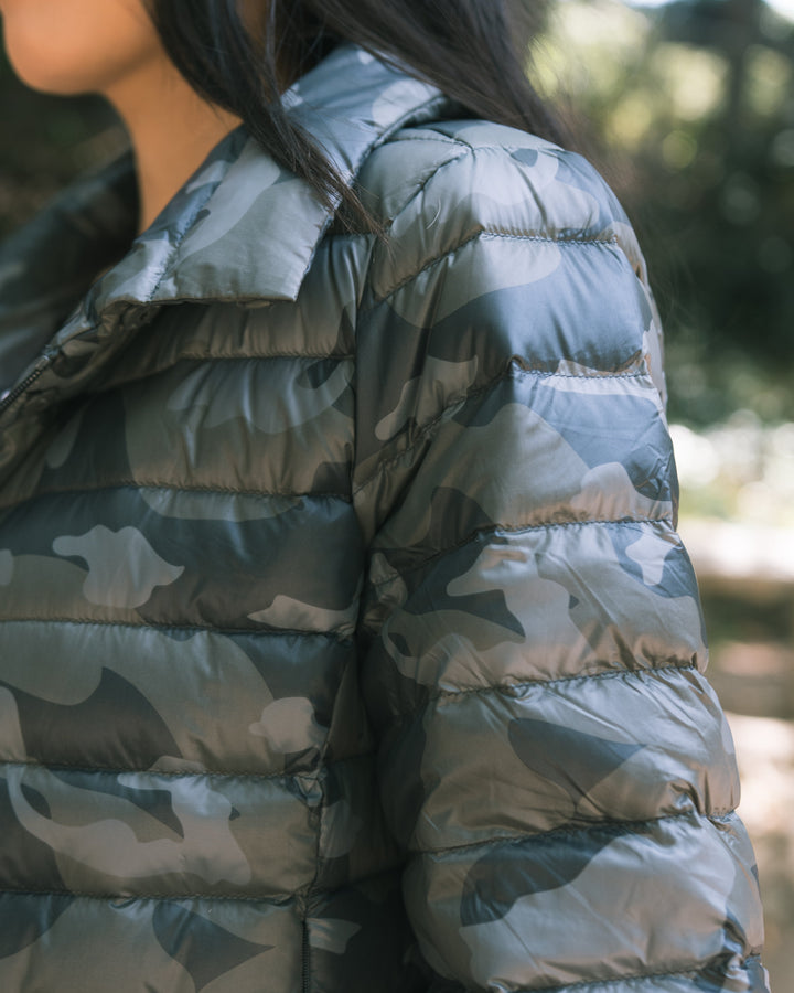 Pattern Crop Sleeve Puffer Jacket